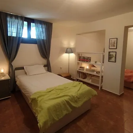 Karavos Grove Semesterbostad Káto Lekhónia