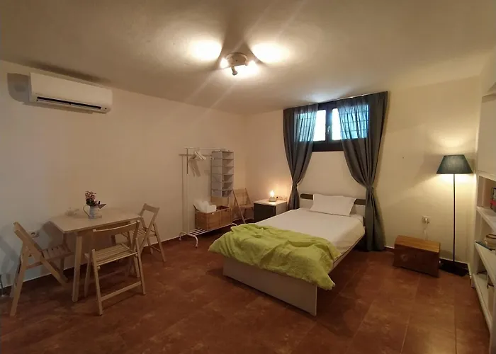 Karavos Grove 度假居 Káto Lekhónia